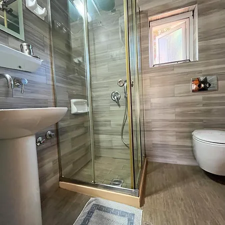 페타스 아파트먼트