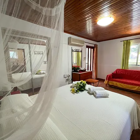 페타스 아파트먼트 자킨토스 타운