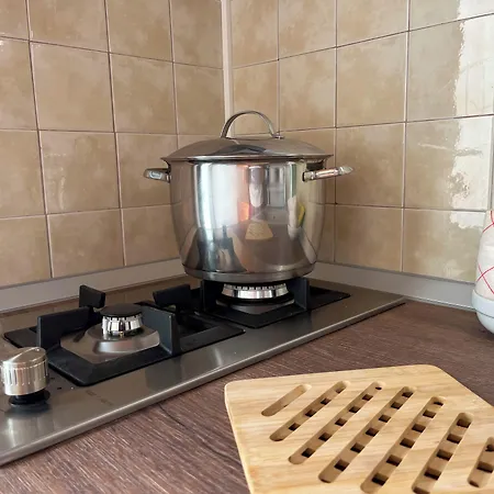 페타스 아파트먼트 아파트 자킨토스 타운