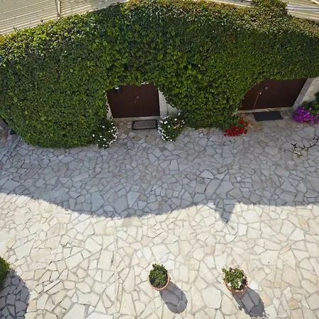 페타스 아파트먼트 아파트 자킨토스 타운