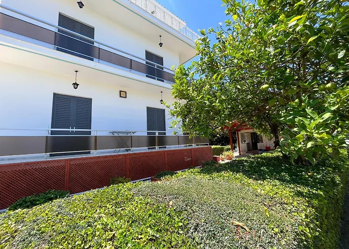 Pettas Apartamento *