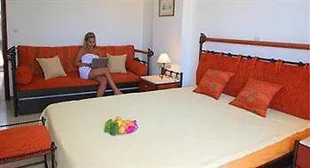 Apartment Pettas *