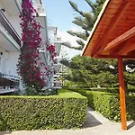Pettas *
